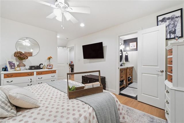 1149 Waters RD, Chesapeake, VA 23322