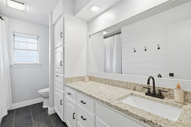 5008 Lake View Circle, North Richland Hills, TX 76180