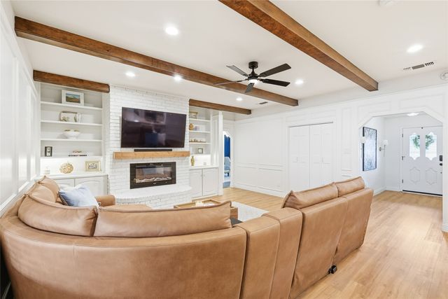 5008 Lake View Circle, North Richland Hills, TX 76180