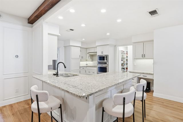 5008 Lake View Circle, North Richland Hills, TX 76180