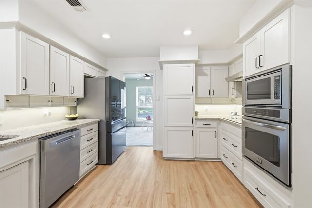 5008 Lake View Circle, North Richland Hills, TX 76180