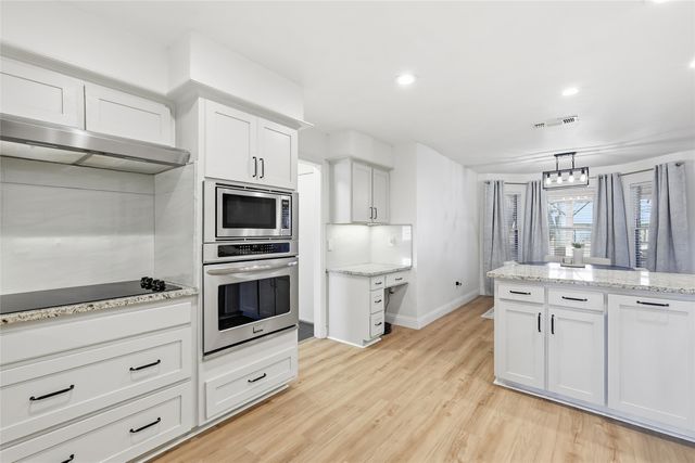 5008 Lake View Circle, North Richland Hills, TX 76180