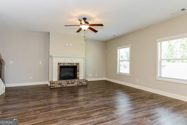 2131 Bridgewater Pass, Hampton, GA 30228