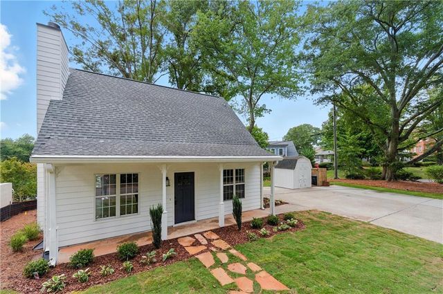 180 Summit SE Avenue, Marietta, GA 30060