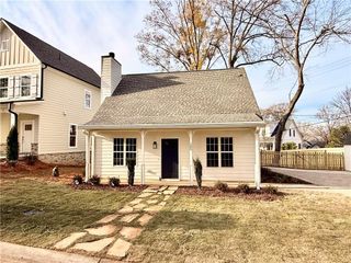 180 Summit SE Avenue, Marietta, GA 30060