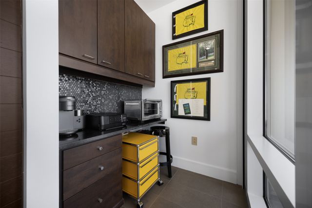 2408 Victory Park Lane 1240, Dallas, TX 75219