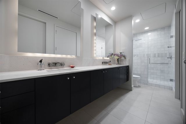 2408 Victory Park Lane 1240, Dallas, TX 75219