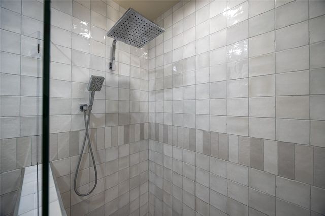 2408 Victory Park Lane 1240, Dallas, TX 75219