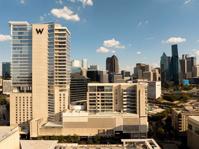 2408 Victory Park Lane 1240, Dallas, TX 75219