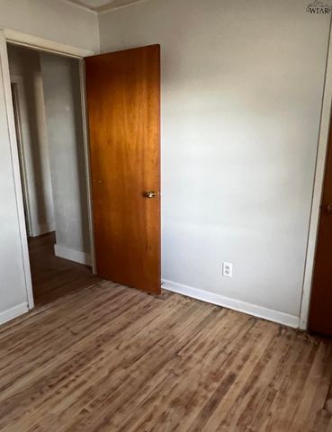 1104 E OMEGA STREET, Henrietta, TX 76365