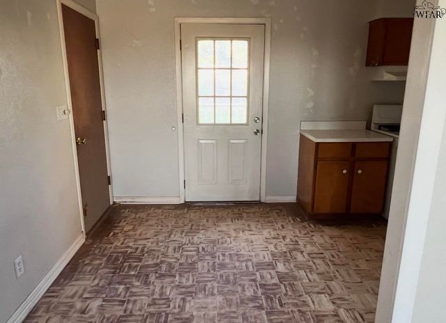 1104 E OMEGA STREET, Henrietta, TX 76365