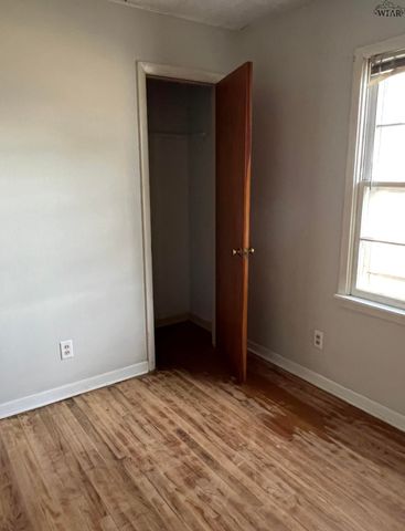 1104 E OMEGA STREET, Henrietta, TX 76365