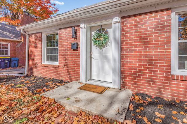 1230 Kessler Boulevard East Drive, Indianapolis, IN 46220