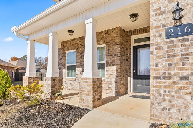216 Sunny Springs Court, New Market, AL 35761