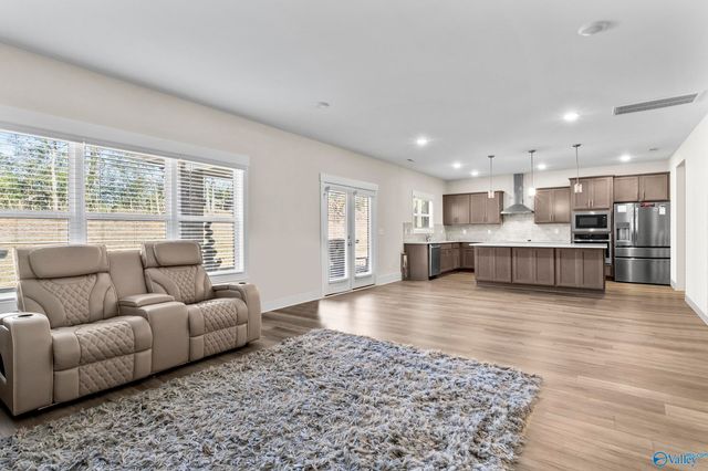 216 Sunny Springs Court, New Market, AL 35761