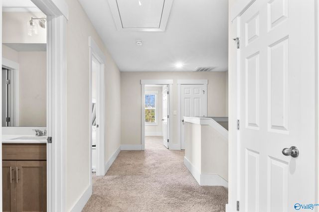 216 Sunny Springs Court, New Market, AL 35761