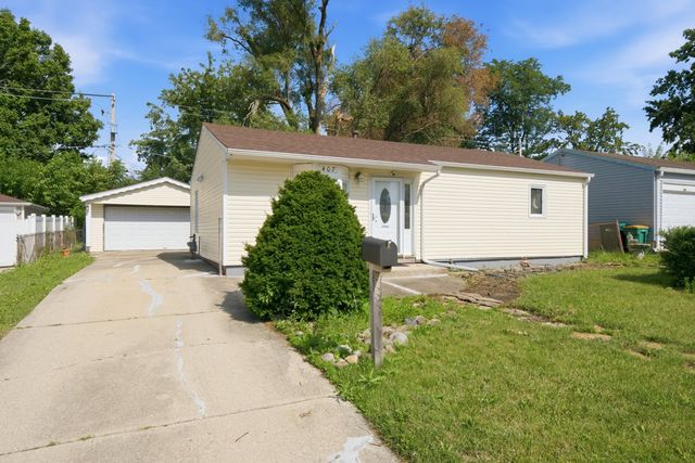 407 Laurel Avenue, Romeoville, IL 60446