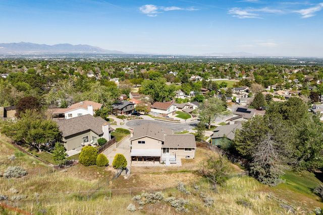 7351 S CHESTNUT CIR, Cottonwood Heights, UT 84121