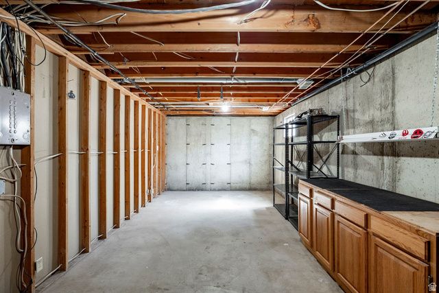 7351 S CHESTNUT CIR, Cottonwood Heights, UT 84121