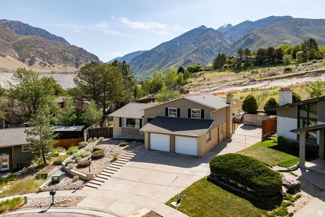 7351 S CHESTNUT CIR, Cottonwood Heights, UT 84121
