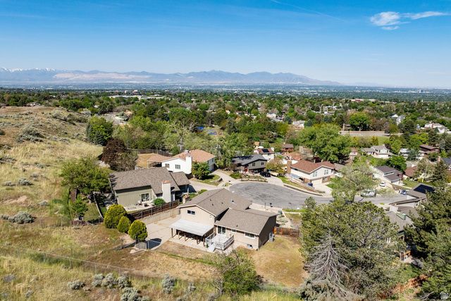 7351 S CHESTNUT CIR, Cottonwood Heights, UT 84121