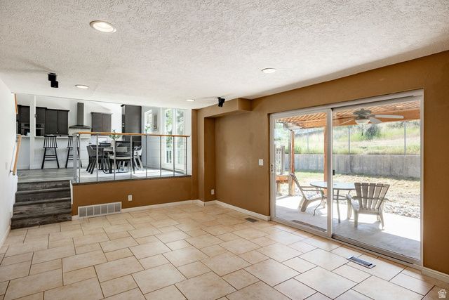 7351 S CHESTNUT CIR, Cottonwood Heights, UT 84121