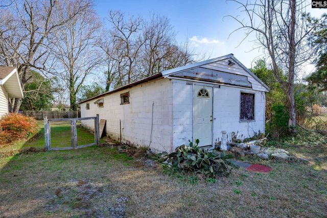 1016 Willis Street, Batesburg, SC 29006