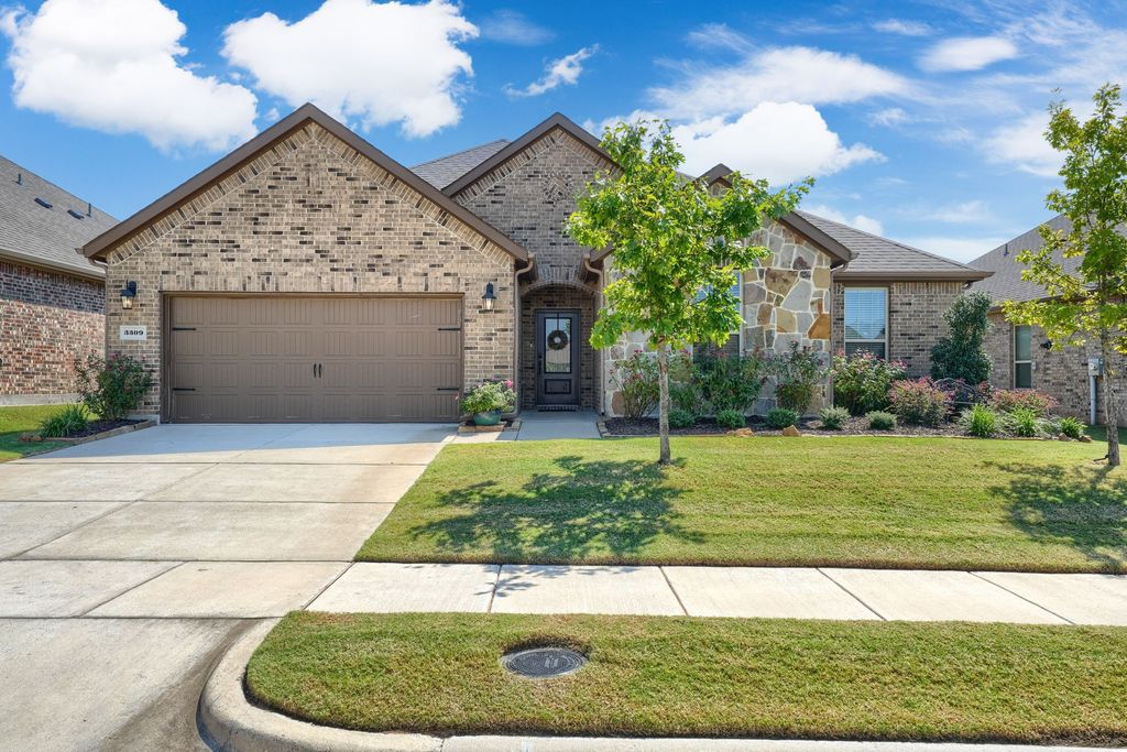 3309 Perkins Drive, Heath, TX 75126