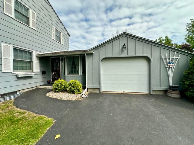 4 Stewart Street, Rouses Point, NY 12979