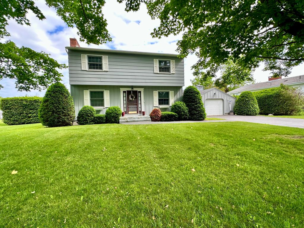 4 Stewart Street, Rouses Point, NY 12979