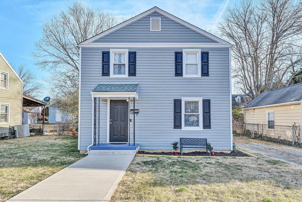 3015 KENNEDY ST, Roanoke, VA 24012