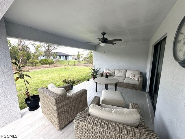 3710 38th ST SW, Lehigh Acres, FL 33976