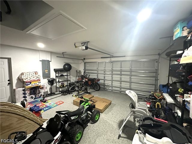 3710 38th ST SW, Lehigh Acres, FL 33976
