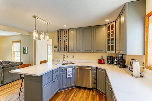 373 Locust Street S, Prescott, WI 54021