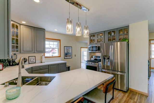 373 Locust Street S, Prescott, WI 54021