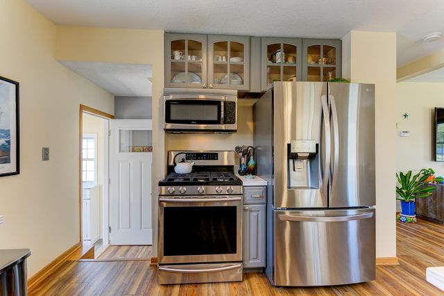 373 Locust Street S, Prescott, WI 54021