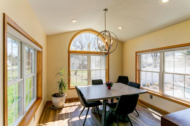 373 Locust Street S, Prescott, WI 54021