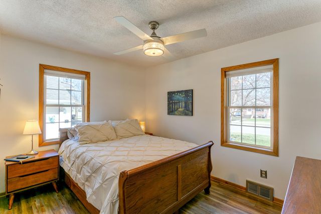 373 Locust Street S, Prescott, WI 54021