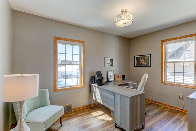 373 Locust Street S, Prescott, WI 54021