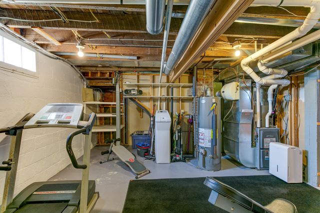 373 Locust Street S, Prescott, WI 54021