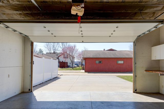 373 Locust Street S, Prescott, WI 54021