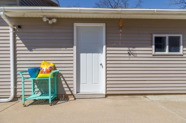 373 Locust Street S, Prescott, WI 54021