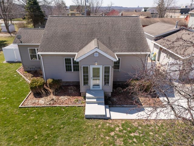 373 Locust Street S, Prescott, WI 54021