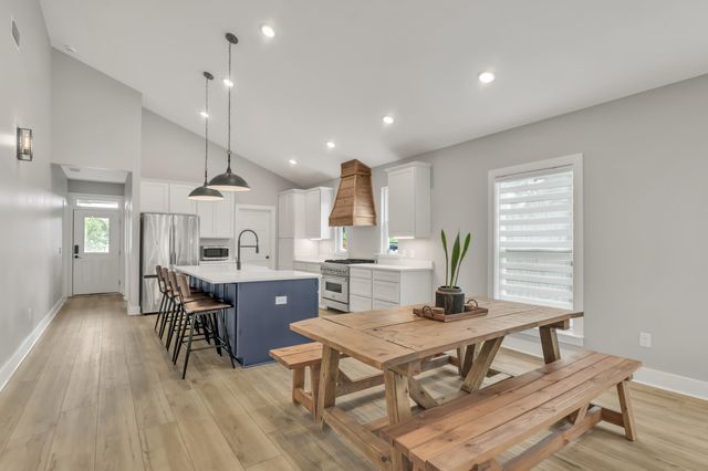 1006 W Lloyd Street, Pensacola, FL 32501