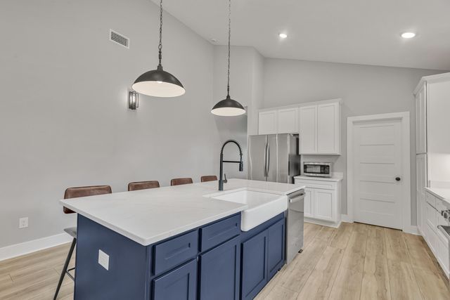 1006 W Lloyd Street, Pensacola, FL 32501