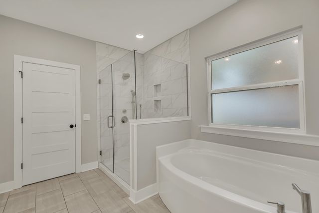 1006 W Lloyd Street, Pensacola, FL 32501