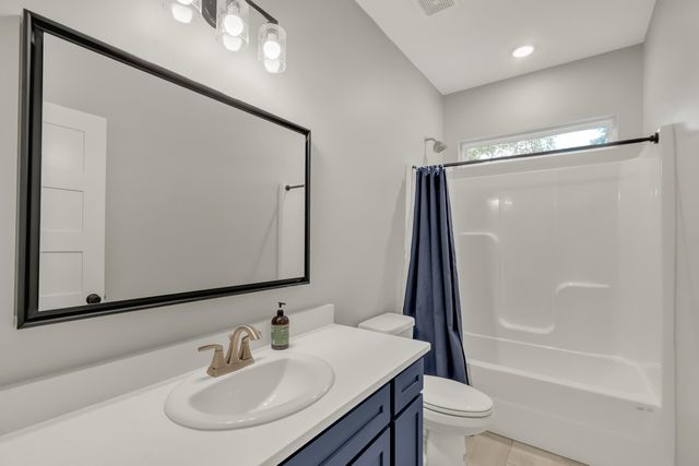 1006 W Lloyd Street, Pensacola, FL 32501