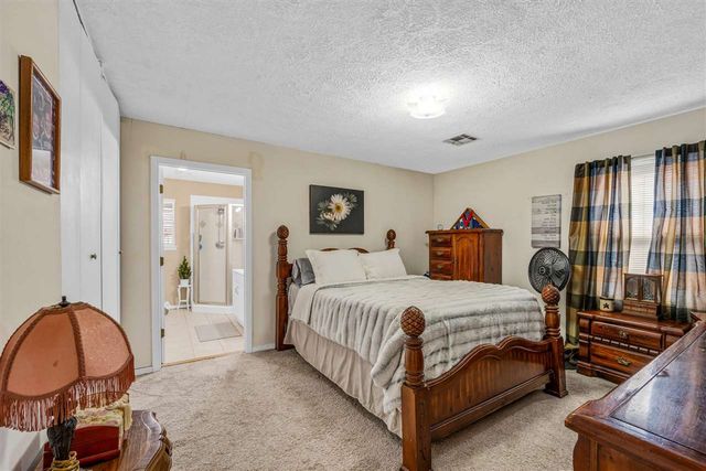 2429 NW 28th, Lawton, OK 73505