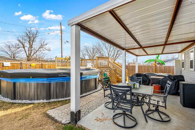 2429 NW 28th, Lawton, OK 73505