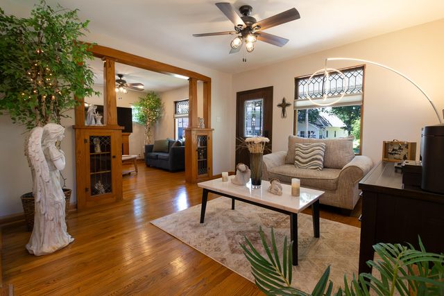 101 N Michigan Avenue, Hobart, IN 46342
